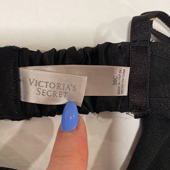 Victoria’s Secret black satin lace trim babydoll size 36C - Picture 5 of 6
